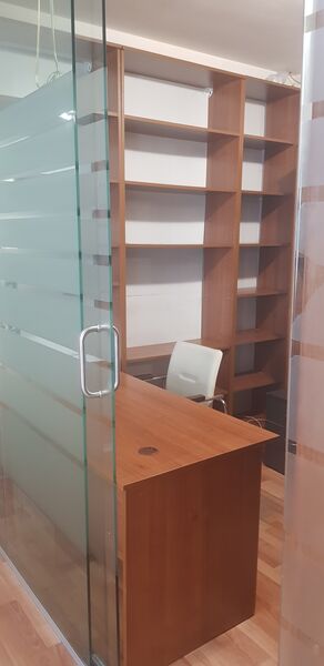 Sector 6 Oferim spre inchiriere spatiu pentru birouri 224,65 mp.