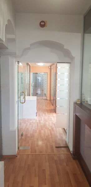 Sector 6 Oferim spre inchiriere spatiu pentru birouri 224,65 mp.